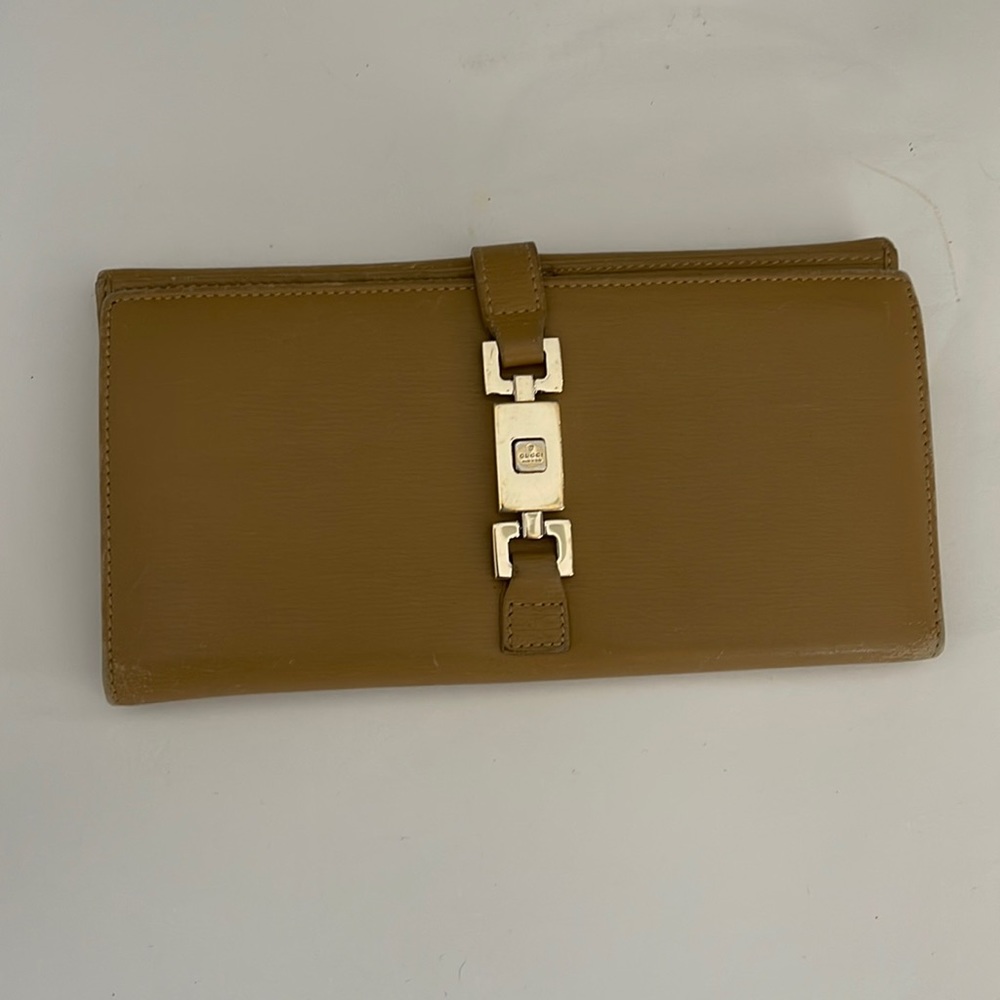 Gucci Authentic Leather Wallet